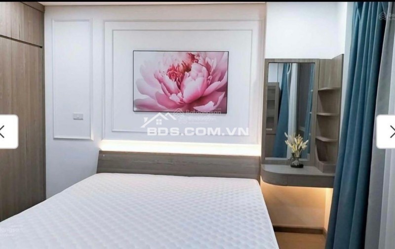 Khách mua yên tâm pháp lý để nắm giữ lâu dài.  Nhà thiết kế 4 tầng với 3 phòng ngủ, đầy đủ công năng sử dụng cho một đại gia đình.